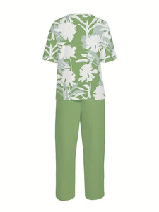Refined Comfort Two-Piece Suit Half Sleeve T-shirt & Straight Leg Pants