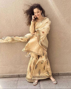 MOGHUL ROYAL GHARARA